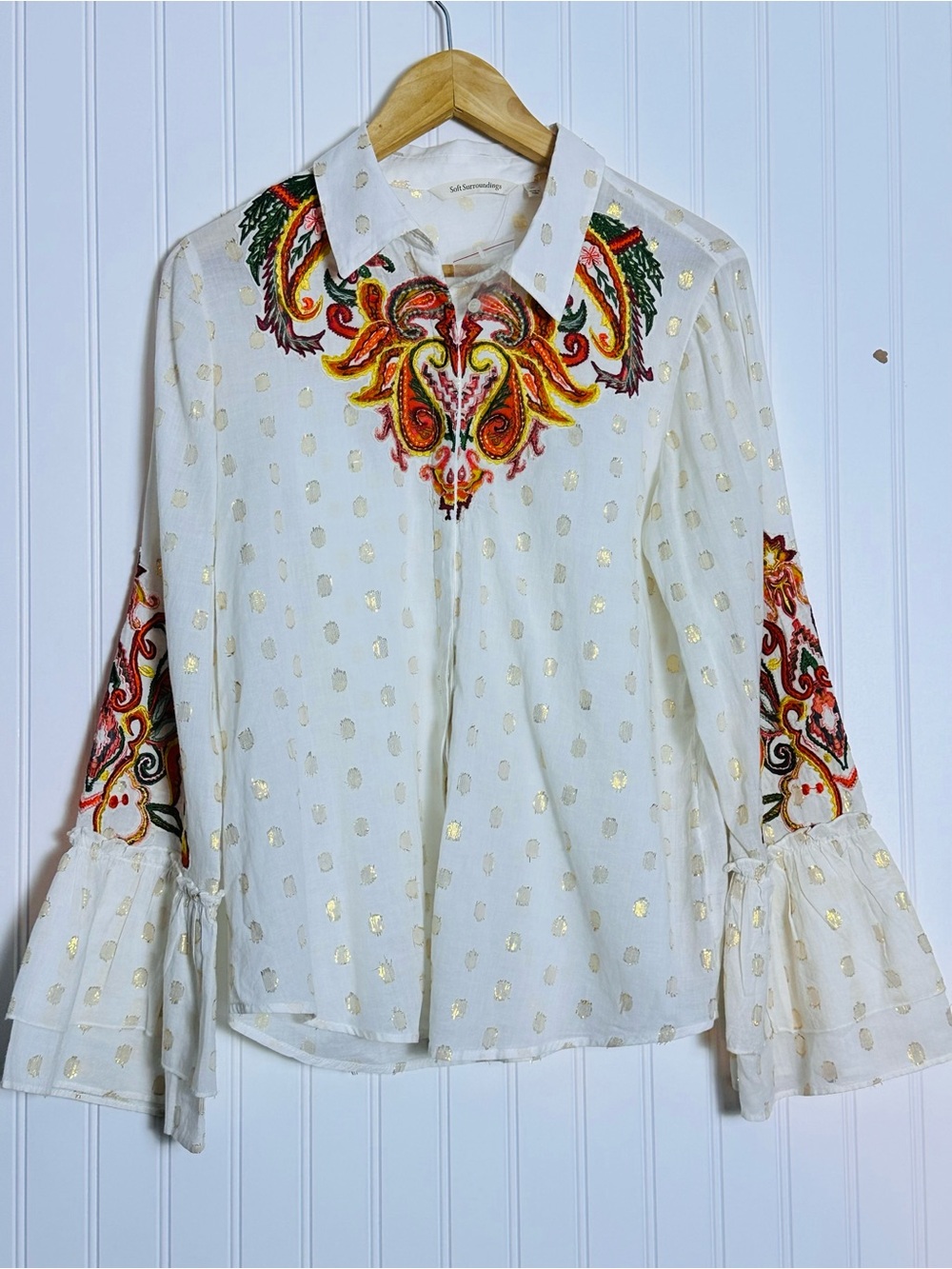 Soft Surroundings Flamenco Embroidered Button Down Blouse M NWOT Paisley Floral - Picture 3 of 11